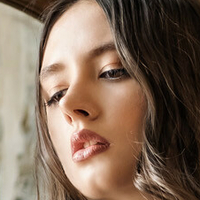 Diana Shemetova Desnuda