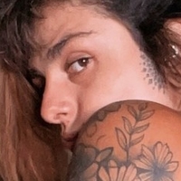Dreadhot Desnuda