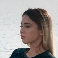 Elena Dostic Desnuda