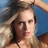 Elena Jole Desnuda