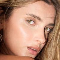 Eliane Rabo Desnuda