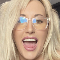 Elly-Kate Desnuda
