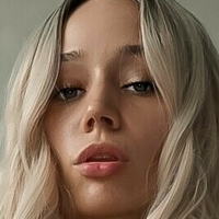 Ema Novark Desnuda