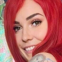 Emerald Skky Desnuda