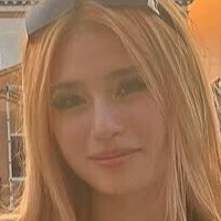 Emilykr0pp Desnuda