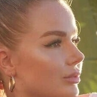 Emma Christina Desnuda