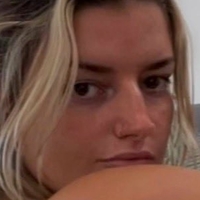 entirelyalex Desnuda
