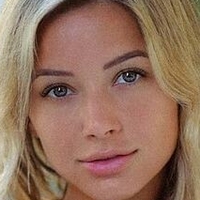 Franceska Fournier Desnuda