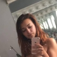 Ghodly Desnuda