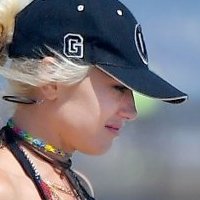 Gwen Stefani Desnuda