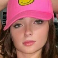 Hailey Hayes Desnuda