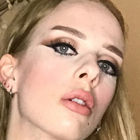 Hannah Goneau Desnuda