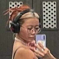 hollyliangg Desnuda