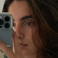 Isabella Ladera Desnuda