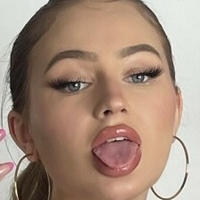 Iulia Valentina Desnuda