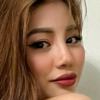 Jolyn Ly Desnuda