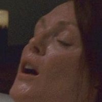Julianne Moore Desnuda