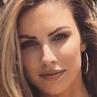 Katherine Webb-McCarron Desnuda