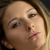 Katie Darling Desnuda