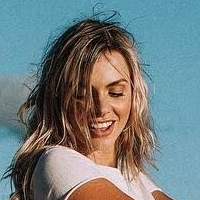 Kayleigh Douglas Desnuda