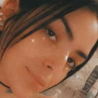 keepinupw.kels Desnuda