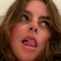 Khloe Kelly Desnuda