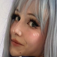 kinstardesu Desnuda