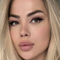 Kissofacobra Desnuda