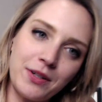 Knaughtia Desnuda