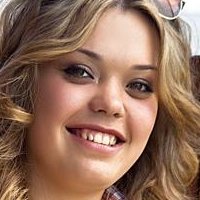Kylie Price Desnuda