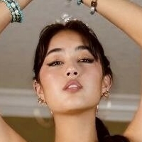 Kylin Milan Desnuda