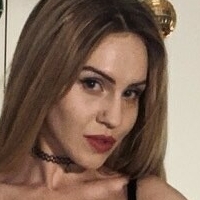 lady_emily_red Desnuda