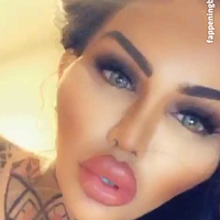 Lady Pleasure Desnuda