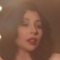 Ladybell Desnuda