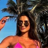 Larissa Dalpasquale Desnuda