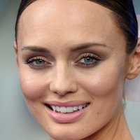 Laura Haddock Desnuda
