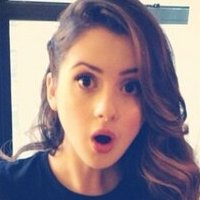 Laura Queen Desnuda