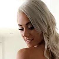 Lauren Simpson Desnuda