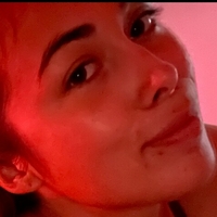 Laurie Blue Desnuda