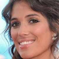 Laurie Cholewa Desnuda