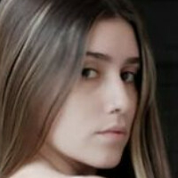 Layllicia Desnuda