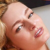 Lee Anne Desnuda