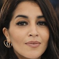 Leïla Bekhti Desnuda