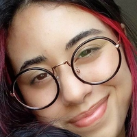 Lele Suy Desnuda