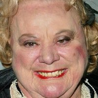 Lezlie Z. McCraw Desnuda