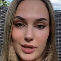 Lia Roul Desnuda