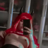 Liaadinkley Desnuda