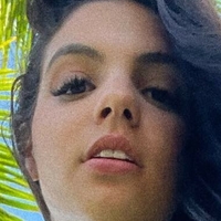 Liandra Bruder Desnuda