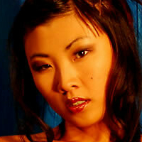 Lily Kwan Desnuda