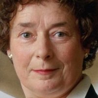 Linda Bassett Desnuda